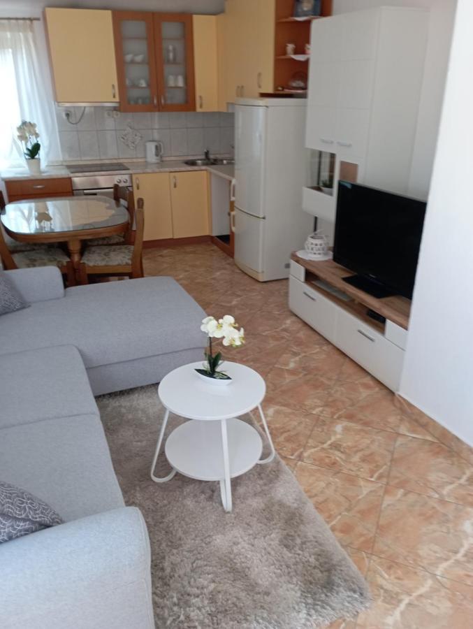 Apartments Sime Trogir Exterior foto